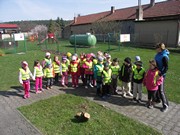 Vycházka na separační dvůr v obci